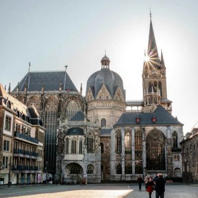 Dienstleistung Festplatten- und Datenträgervernichtung Aachen