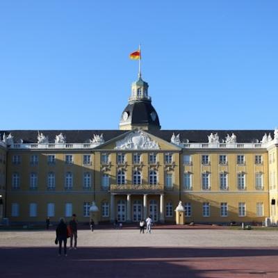 Dienstleistung Festplatten- und Datenträgervernichtung Karlsruhe